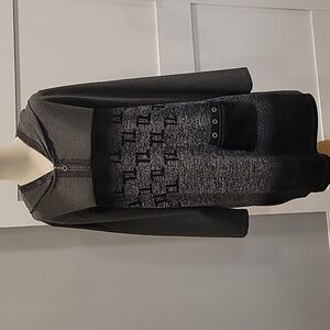 Tunic top with match Leggings.